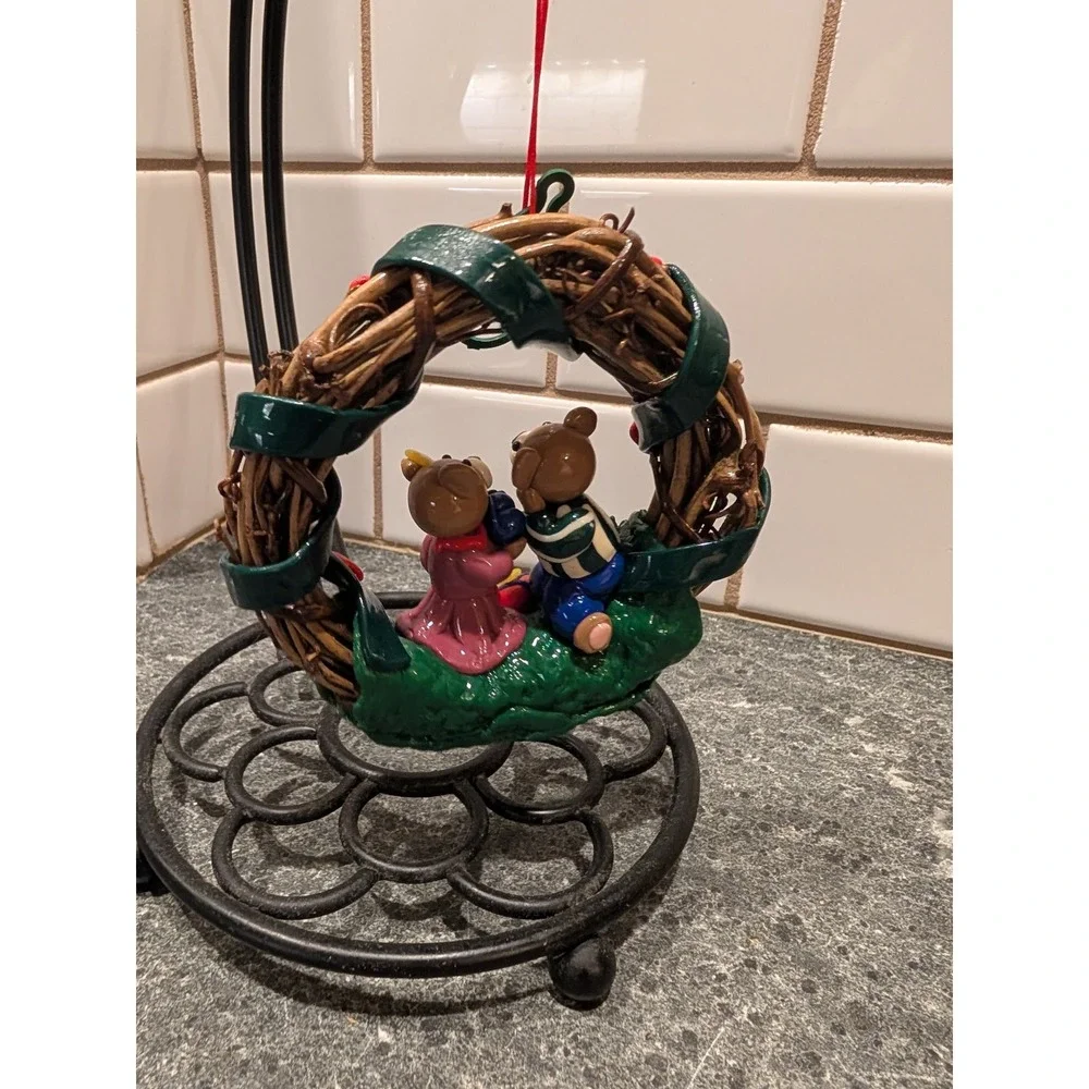 Adorable Vintage Teddy Bear Couple Wreath Ornament Valentine Holiday‎ Decor